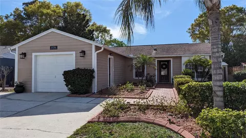 5734 Ridgestone Dr, Tampa, FL 33625