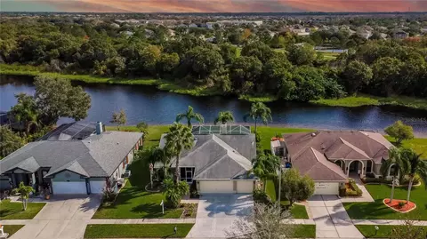 13029 Saint Filagree Dr, Riverview, FL 33579