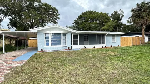 9219 W Robson St, Tampa, FL 33615
