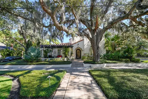 812 S Packwood Ave, Tampa, FL 33606