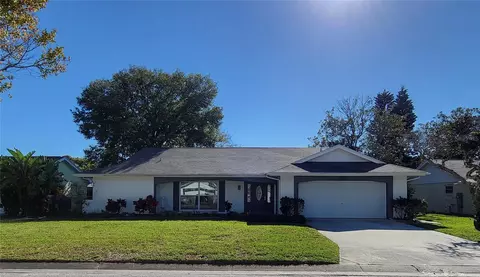 12212 Meadowbrook Ln, Hudson, FL 34667