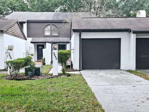 3446 Hunters Run Ln, Tampa, FL 33614