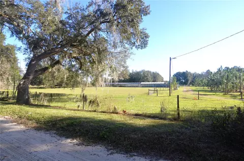 Elkins Road, Dade City, FL 33525
