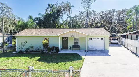 5308 Hillsborough Cir, Tampa, FL 33610