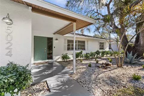 5024 Mink Rd, Sarasota, FL 34235