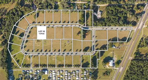 32 Hidden View Cir, Dade City, FL 33523