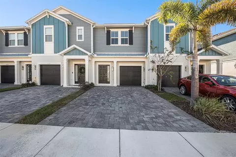 2864 Grand Kemerton Pl, Tampa, FL 33618