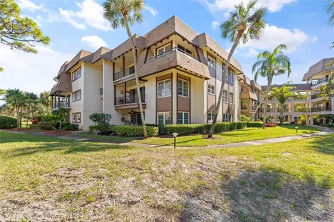 3035 Countryside Blvd #17B, Clearwater, FL 33761