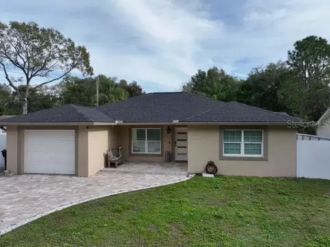 12329 Woodleigh Ave, Tampa, FL 33612
