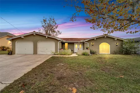 1416 Flotilla Dr, Holiday, FL 34690