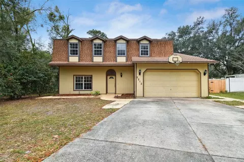 5213 Eagle Island Dr, Land O Lakes, FL 34639