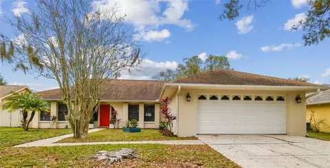 16607 Mandy Ln, Tampa, FL 33618