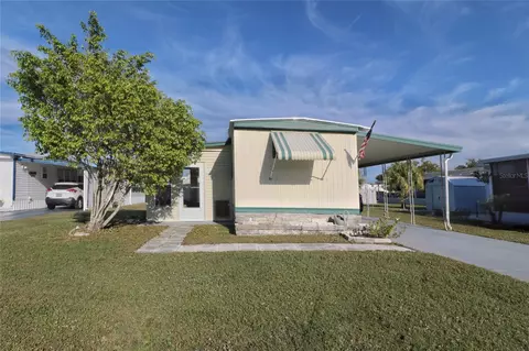 105 W Saint Annes Cir, Apollo Beach, FL 33572