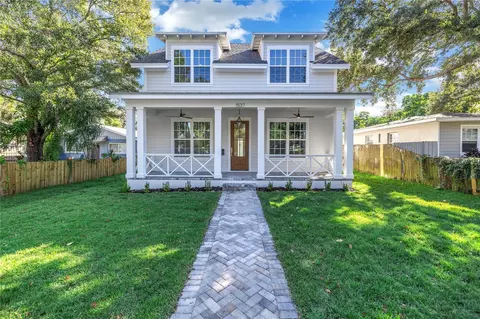 454 12th Ave N, Saint Petersburg, FL 33701
