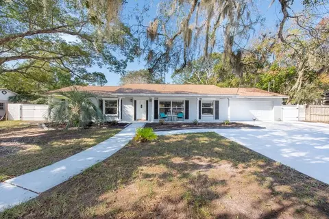2602 Bellwood Dr, Brandon, FL 33511