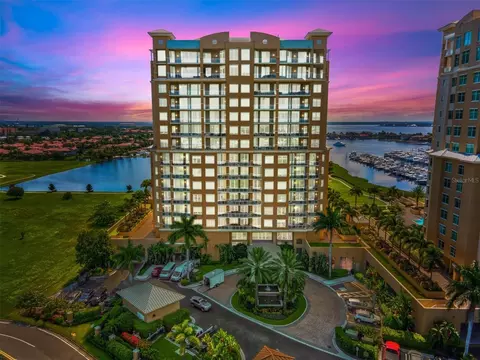 140 Riviera Dunes Way #204, Palmetto, FL 34221