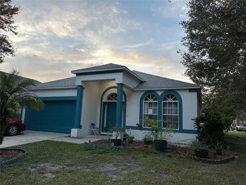 7007 Monarch Park Dr, Apollo Beach, FL 33572