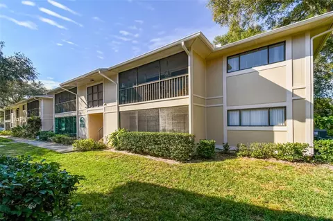 6004 Laketree Ln #O, Temple Terrace, FL 33617