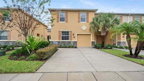 8426 Pine River Rd, Tampa, FL 33637