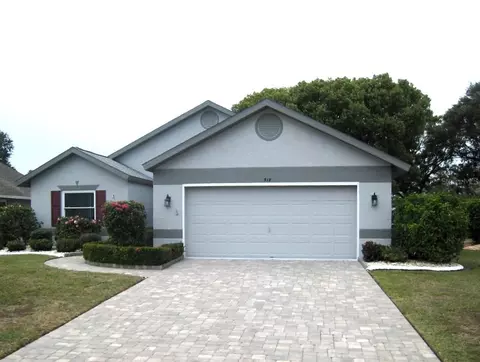 318 Northway Dr, Sun City Center, FL 33573