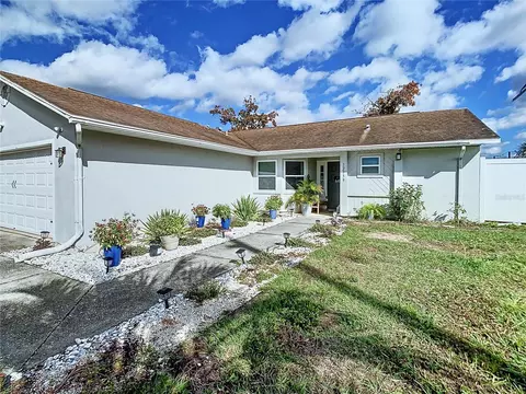 12359 Fuller St, Spring Hill, FL 34608