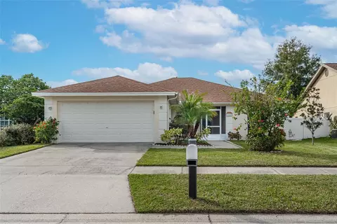 13205 Silvercreek Dr, Riverview, FL 33579