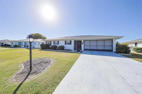 628 Fort Duquesna Dr, Sun City Center, FL 33573