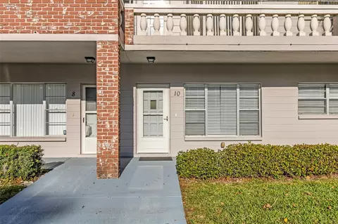2460 Persian Dr #10, Clearwater, FL 33763