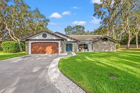 5451 Pine Bark Ln, Wesley Chapel, FL 33543