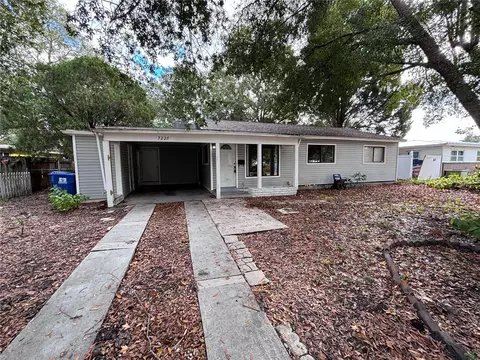 7225 15th St N, Saint Petersburg, FL 33702