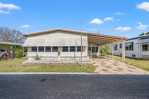 3807 Lomi Lomi Dr, Holiday, FL 34691
