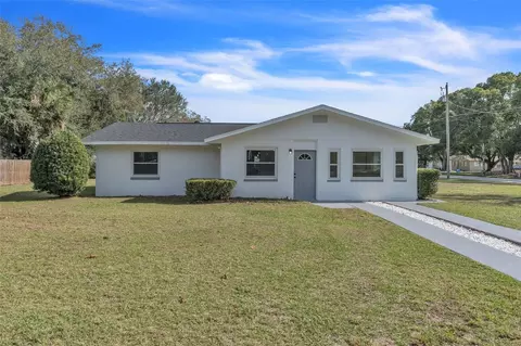 37236 Myrtle Dr, Umatilla, FL 32784
