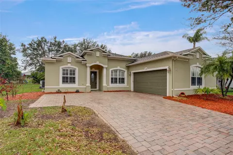 1198 Lattimore Dr, Clermont, FL 34711