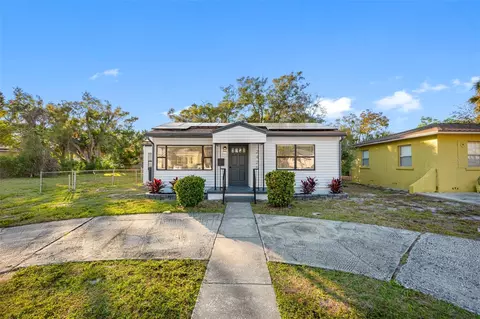 2425 Highland St S, Saint Petersburg, FL 33705