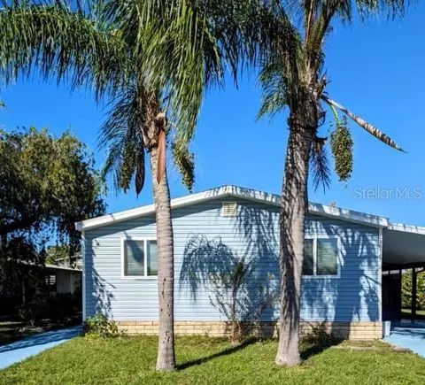 36147 Zinnia Ave, Zephyrhills, FL 33541