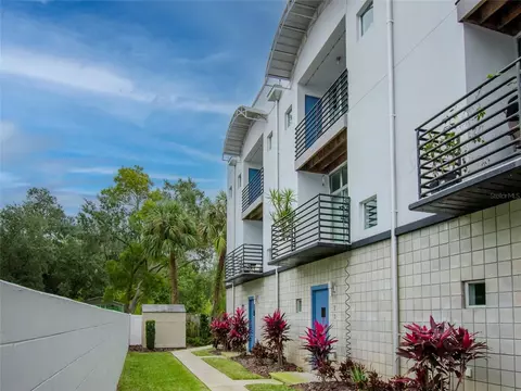 5008 S Macdill Ave #23, Tampa, FL 33611