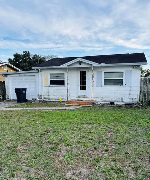 4950 45th Ave N, Saint Petersburg, FL 33709