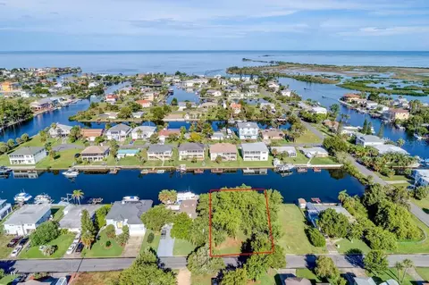 4507 Burmuda Dr, Hernando Beach, FL 34607 photo 1