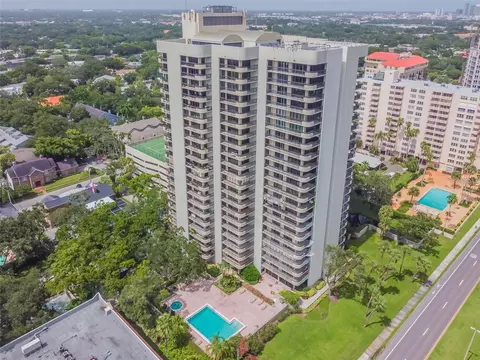 2413 Bayshore Blvd #902, Tampa, FL 33629