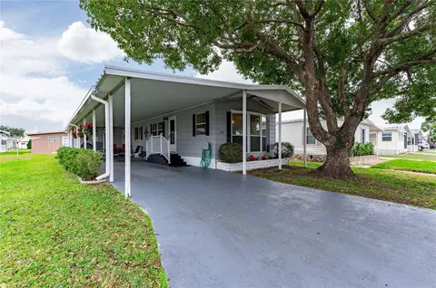 5312 Ventura Dr, Zephyrhills, FL 33541