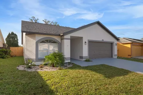 2111 Intervista Ln, Valrico, FL 33594