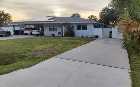 1011 S 70th St, Tampa, FL 33619