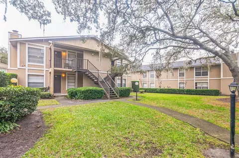 14403 Hanging Moss Cir #202, Tampa, FL 33613
