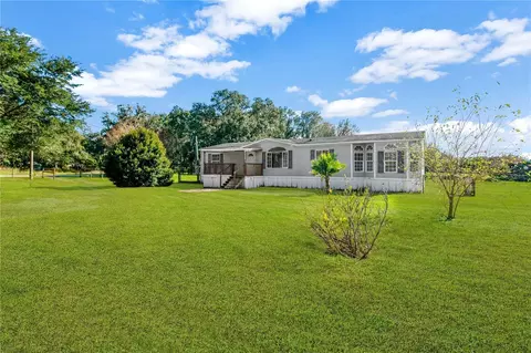 4903 W Knights Griffin Rd, Plant City, FL 33565