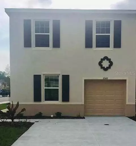 9949 Hound Chase Dr, Gibsonton, FL 33534