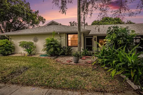 1737 Atrium Dr, Sun City Center, FL 33573