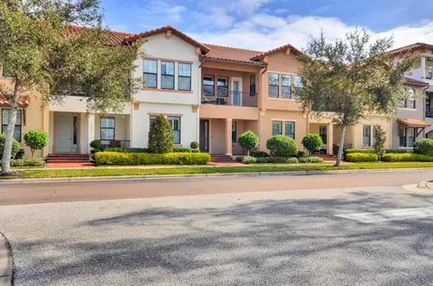 5906 Yeats Manor Dr, Tampa, FL 33616