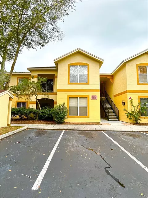 5621 Pinnacle Heights Cir #206, Tampa, FL 33624