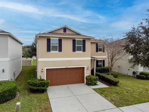 1106 Lake Highview Ln, Brandon, FL 33510