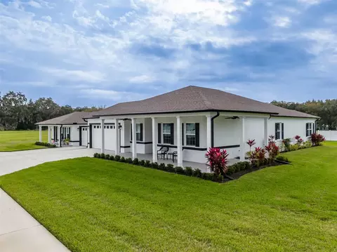 4415 Chandler Ave, Plant City, FL 33567